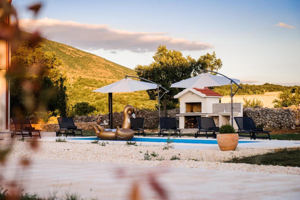 Villa Family Dream House Ruzic Exterior foto